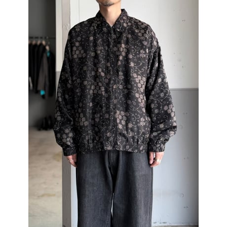 1990's Silk fabric floral patterned zip-up jacket