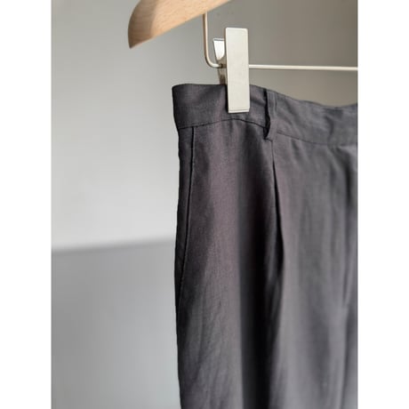 1990's Black linen fabric tuck slacks pants