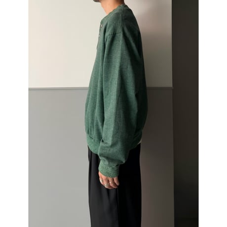 1990's Heather color henley necked sweat shirt