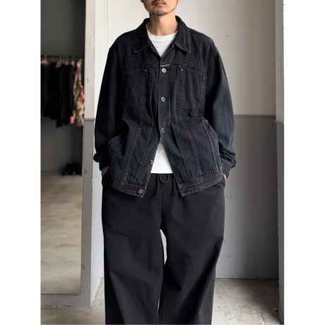 2000's "MARITHÉ FRANÇOIS GIRBAUD" Front Pleats / X Pocket Design Black Denim Trucker Jacket
