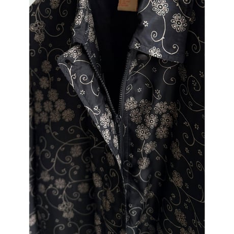 1990's Silk fabric floral patterned zip-up jacket