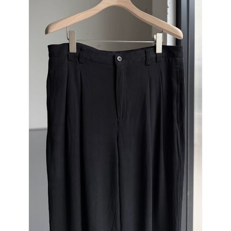 2000's〜 Black silk fabric 2tuck slacks pants