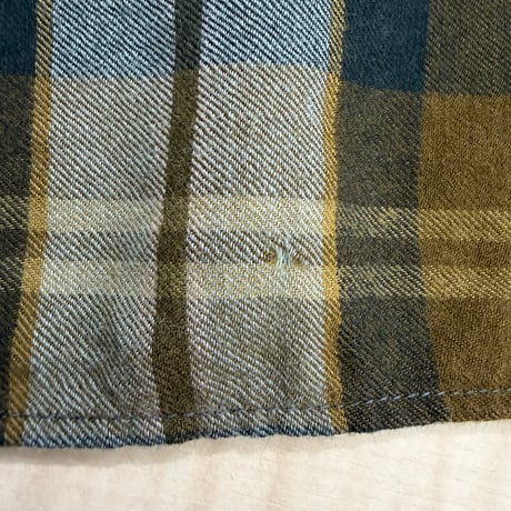 1960's "Viyella by Deacon Brothers" Wool / Cotton twill plaid pattern open collar shirt