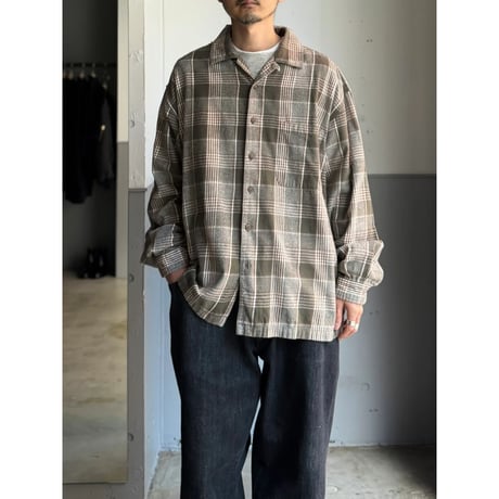 1990's Cotton flannel fabric open collar relaxing shirt