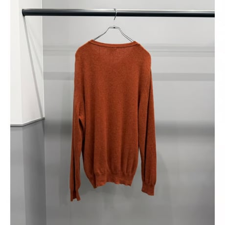 V-necked Cashmere Knit Sweater