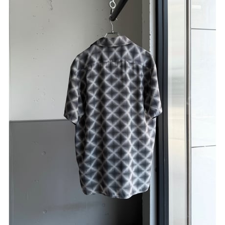 1990's Open collar plaid shirt