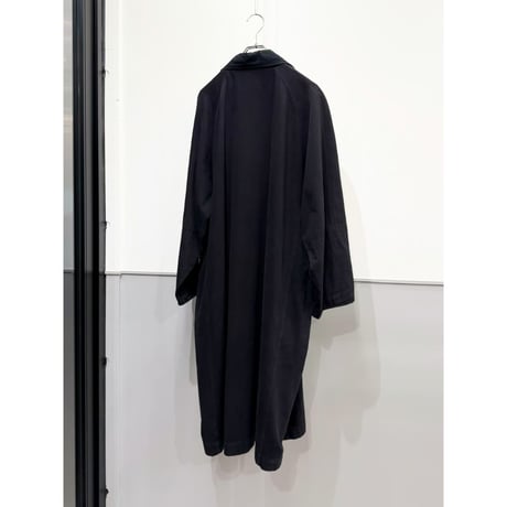 1980's Black cotton fabric wide silhouette raglan sleeve coat