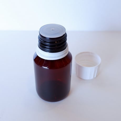 遮光プラスチックボトル　茶色　50ml　中栓付・セキュリティキャップ