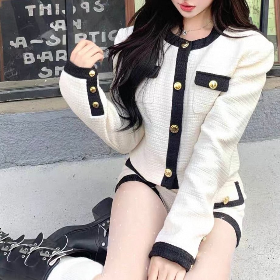 6acc9602a45cc2b5dea6d490