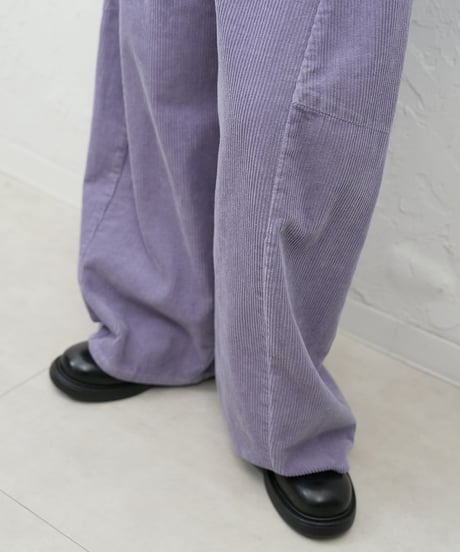 Corduroy curve pants