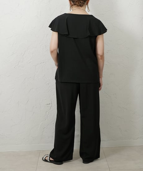 Frill tops 【beige ラスト2点】