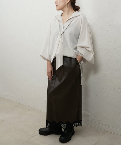 Hem race leather　skirt