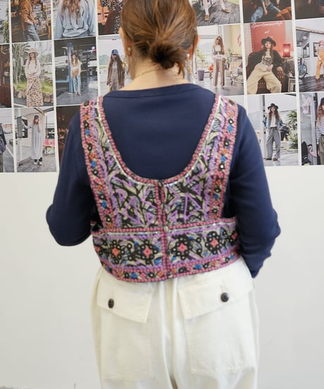 【Le Melange】　ご予約 ミラー刺繍ベスト
