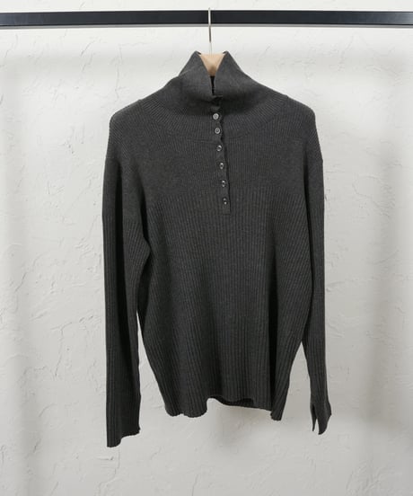 Turtle  rib knit pullover 追加！