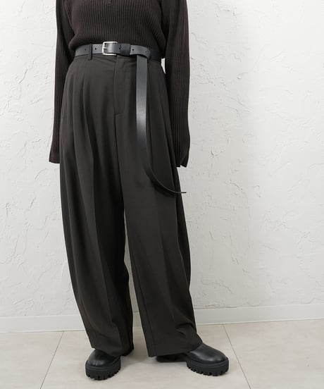 "PRIORITY ×Liren別注size！" 2tuck  curvy pants