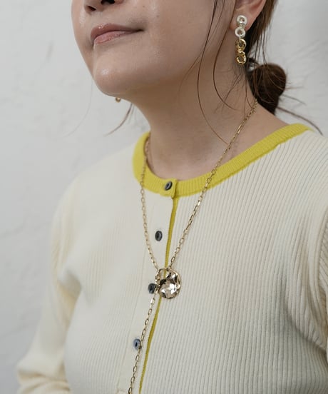 Neck color scheme henry neck knit