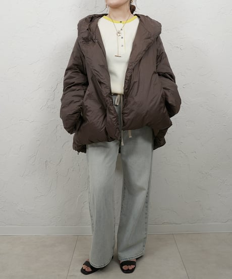 Neck color scheme henry neck knit