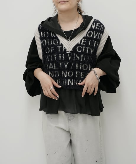 【ayane】　ご予約  ロゴニットベスト