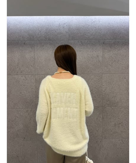 【ROSIEE】　ご予約 数量限定　バックロゴ刺繍シャギーニット