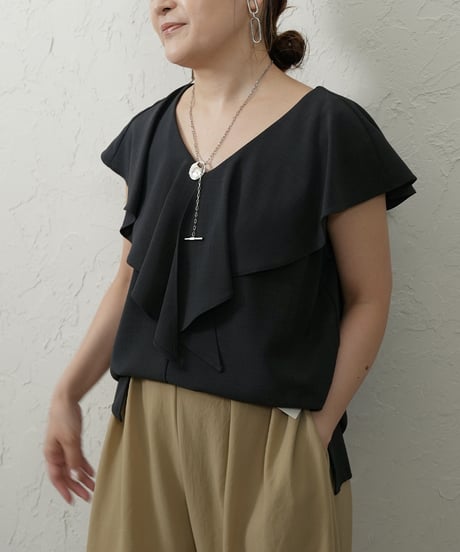 Frill tops 【beige ラスト2点】