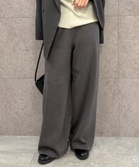 【ROSIEE】　ご予約 数量限定　美脚見えニットパンツ