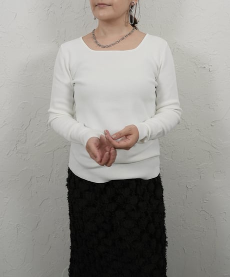 Square knit pullover