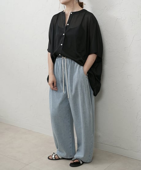 collarless sheer shirt