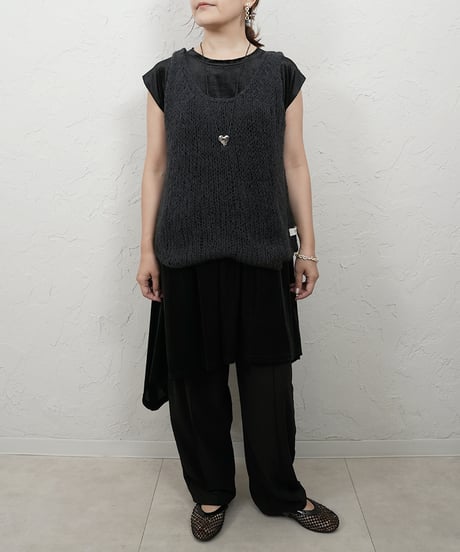 MOHAIR HAND VEST