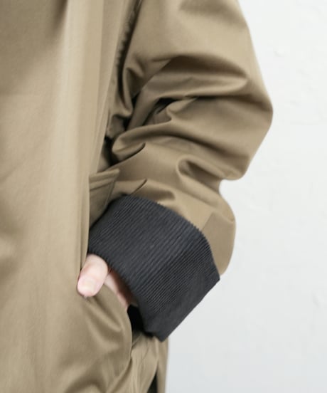 Stand big collar blouson