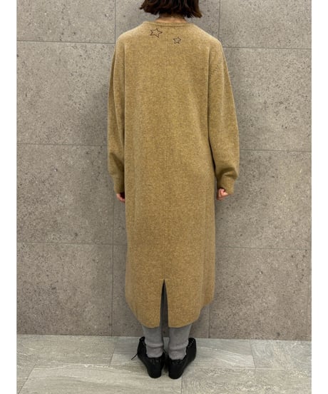 【ROSIEE】　ご予約 数量限定レタリング刺繍Knitワンピース