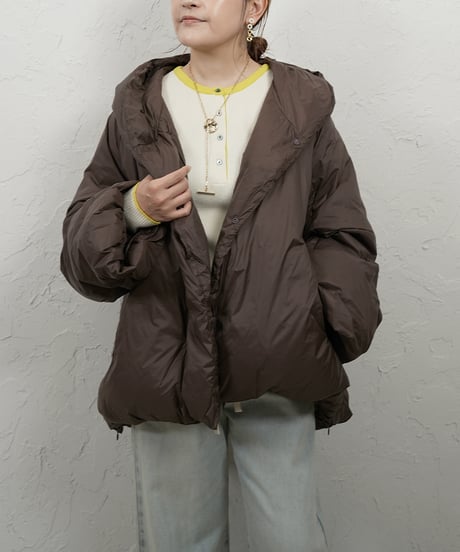 【WYTE】　ご予約 数量限定　Light Nylon Δ LINE Hooded Down CT
