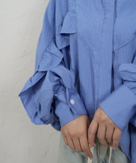 Stripe frill sleeve shirt