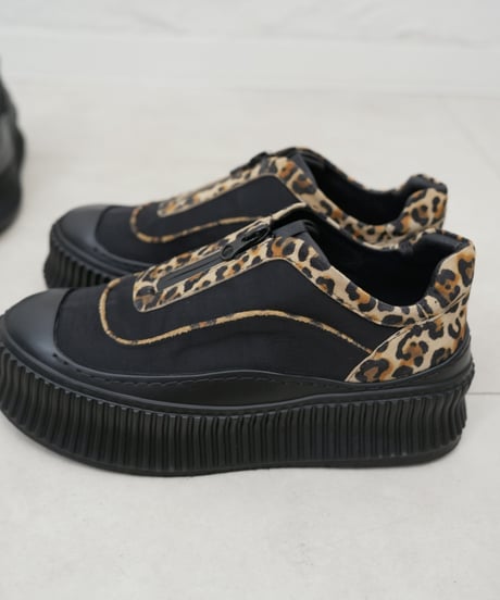 Cow leather　ZIP sneakers【ラスト1点】