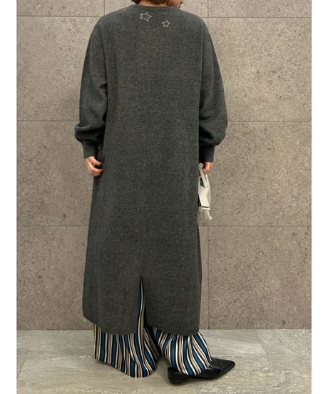 【ROSIEE】　ご予約 数量限定レタリング刺繍Knitワンピース