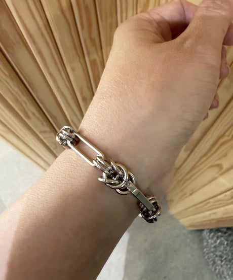【Sead's Mara】　ご予約  数量限定！Knot bar bracelet