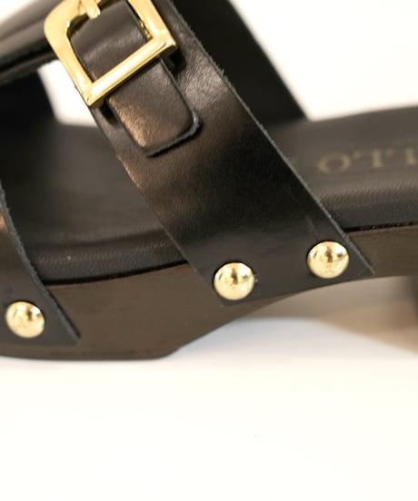 【CAROSELLO】　ご予約 バックル スタッズサンダル 2574
