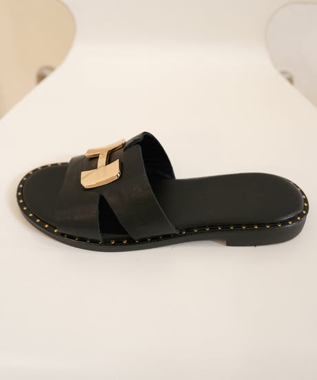 【BARI SHOES】　ご予約 Hレザースタッズレザー サンダル