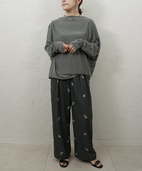 Tiny floral pants【ラスト2点】