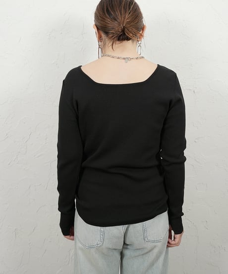 Square knit pullover