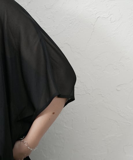 collarless sheer shirt