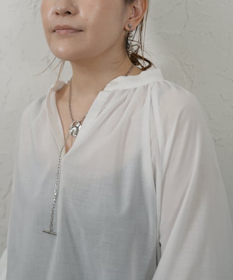 ２WAY frill blouse