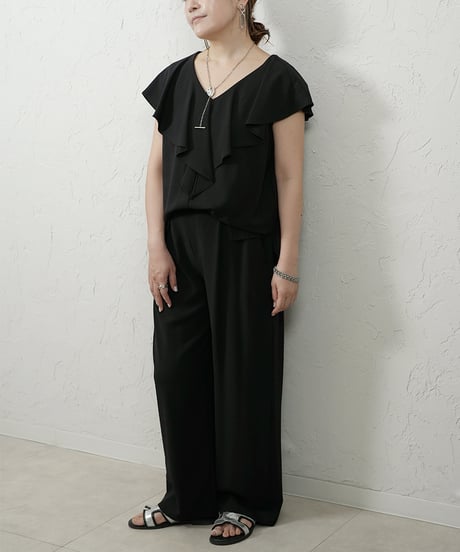 Frill tops 【beige ラスト2点】