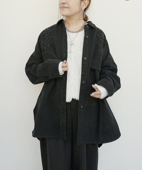 【CYAN tokyo】　ご予約  "Liren別注カラー"刺繍オーバーシャツブルゾン