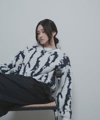 【CYAN tokyo】　ご予約  ジオメトジャガードニット