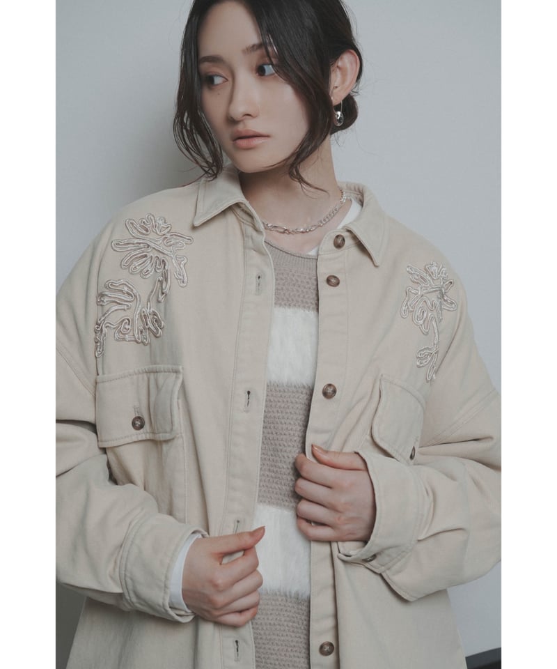 CYAN tokyo】 ご予約 刺繍オーバーシャツブルゾン | select shop L