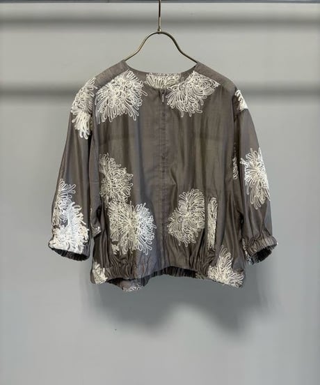 【MARGAUX VINTAGE】　ご予約 刺繍ZIPシアーブルゾン