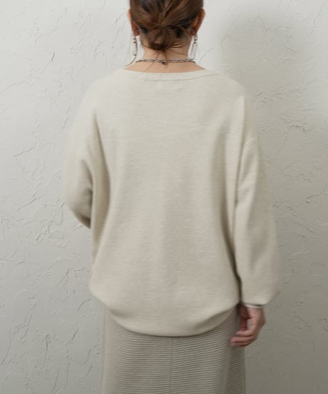 【ROSIEE】　ご予約 数量限定　ロゴ刺繍Knit