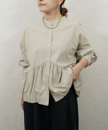 Gather balloon shirt