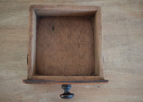 Coffee Mill 木製のコーヒーミル