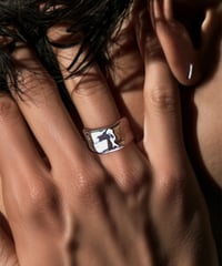 Liquid wide ring